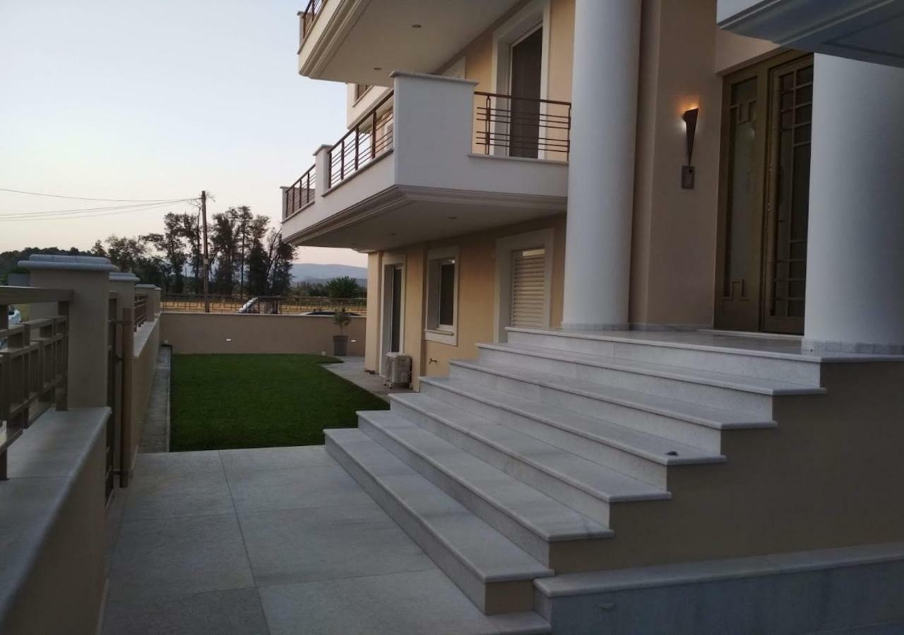 Aria Luxury Apartment *